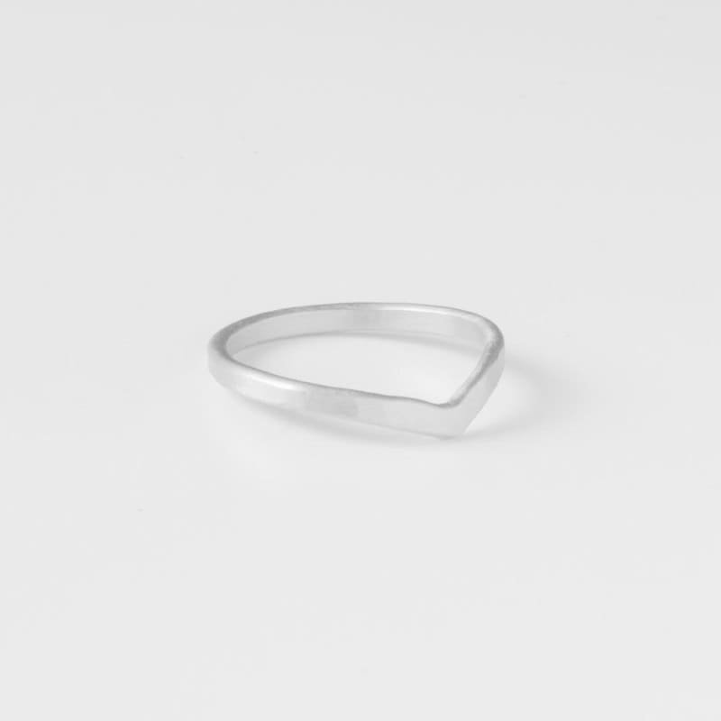 A-kind-of-magic-wonderwoman-simple-ring-silver A-kind-of-magic-wonderwoman-simple-ring-silver