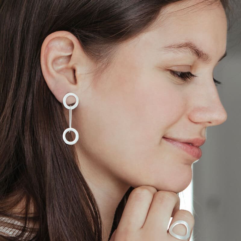 Aretes-day-into-night-S-earrings-silver-lady-1