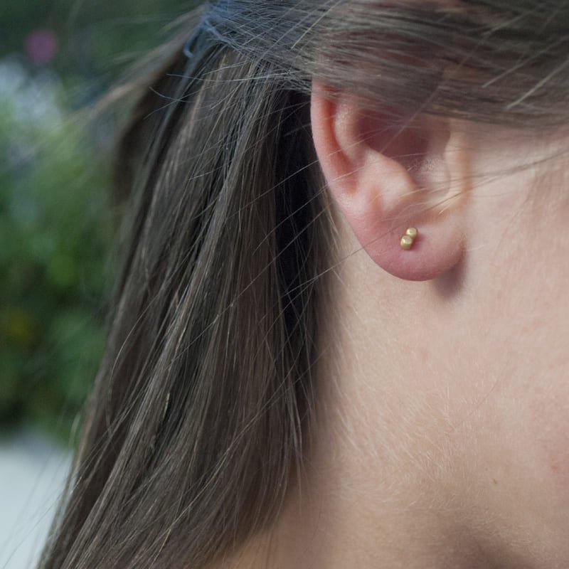 Camu-Earrings-Gold-Lady