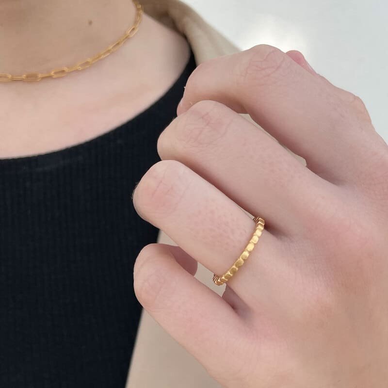 Flat-Misha-Ring-gold-Lady Flat-Misha-Ring-gold-Lady
