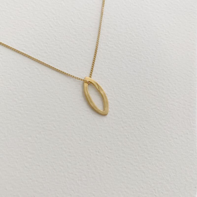Maria-M-pendant-gold
