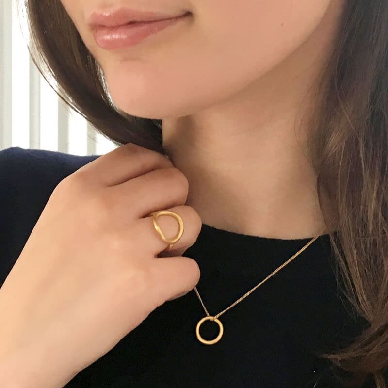 Nicola-Ring-Gold-Lady2 Nicola-Ring-Gold-Lady2