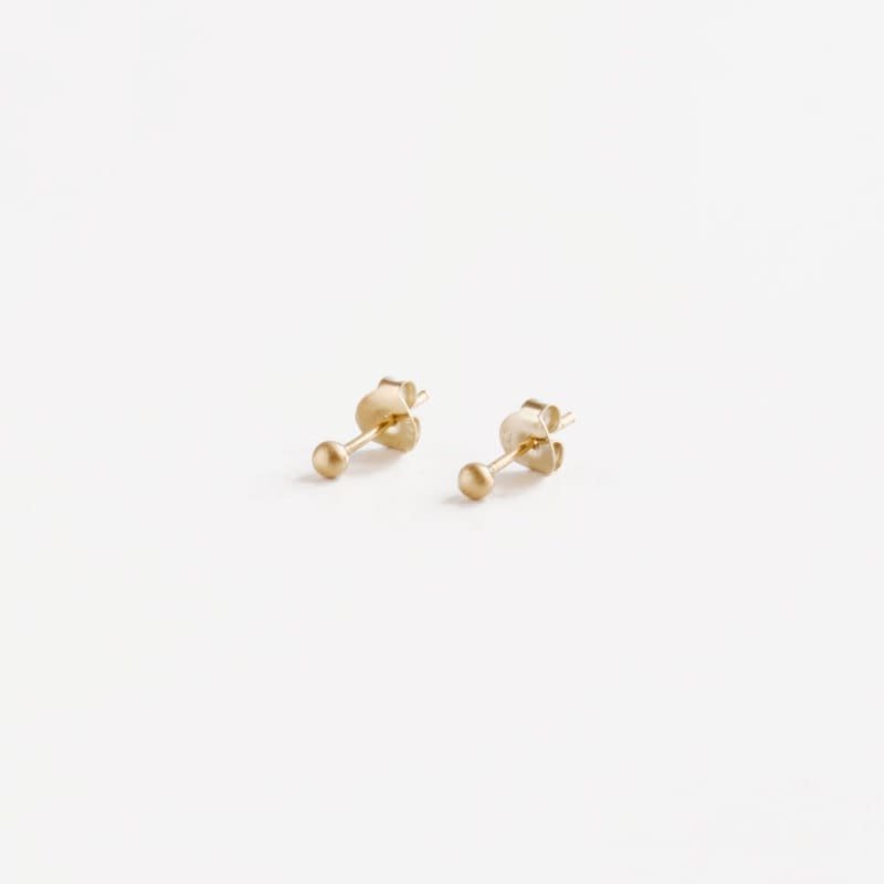 Nina-Earrings-Gold