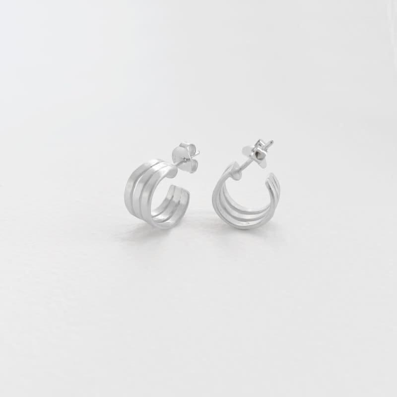 Sophie-Triple-S-Hoop-Earrings-Silver