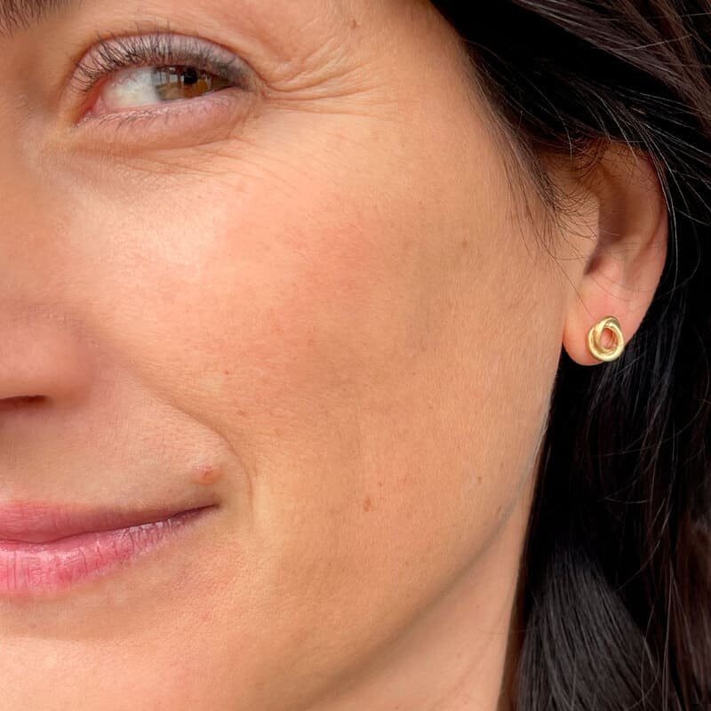 Sophie-Twin-XS-Earrings-Gold-Lady