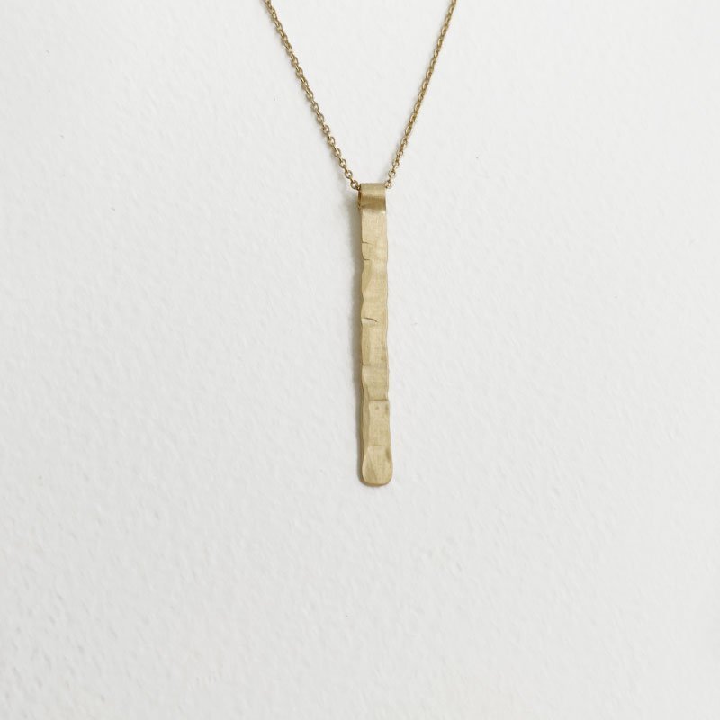 bretagne-stick-L-pendant-gold-1